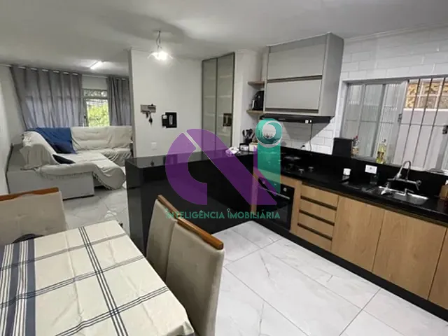 Casa 2 quartos e 2 banheiros, à venda, no bairro Pestana em Osasco