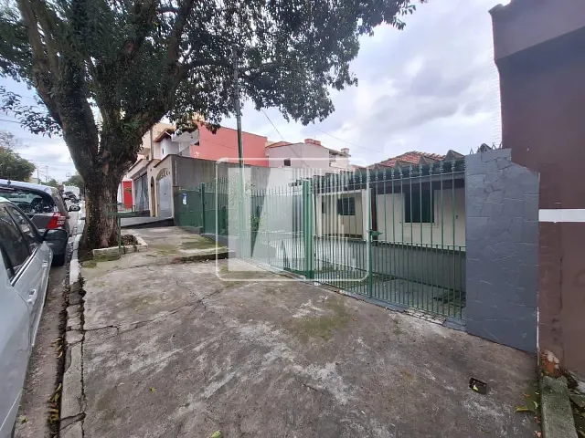 Casa com 350m² 2 quartos e 1 banheiro, à venda, no bairro Nova Gerty em São Caetano do Sul