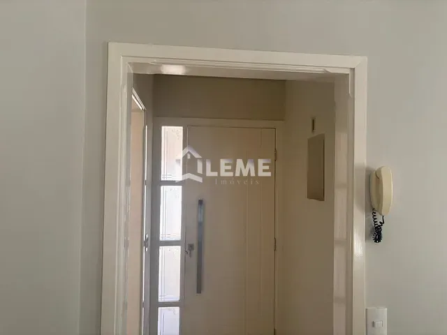 Casa com 250m² 3 quartos e 3 banheiros, à venda, no bairro Jardim São José em Mococa