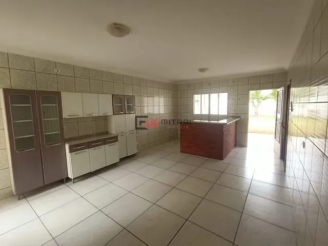 Casa com 402m² 3 quartos e 3 banheiros, à venda, no bairro Jardim Santa Alice em Londrina