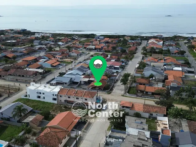 Casa com 365m² 3 quartos e 1 banheiro, à venda, no bairro Salinas em Balneário Barra do Sul