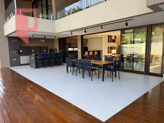 Casa com 585m² 4 quartos e 6 banheiros, à venda, no bairro Residencial Vitória I em Lagoa Santa
