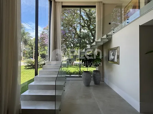 Casa com 850m² 4 quartos e 6 banheiros, à venda, no bairro Alphaville Residencial Dois em Barueri