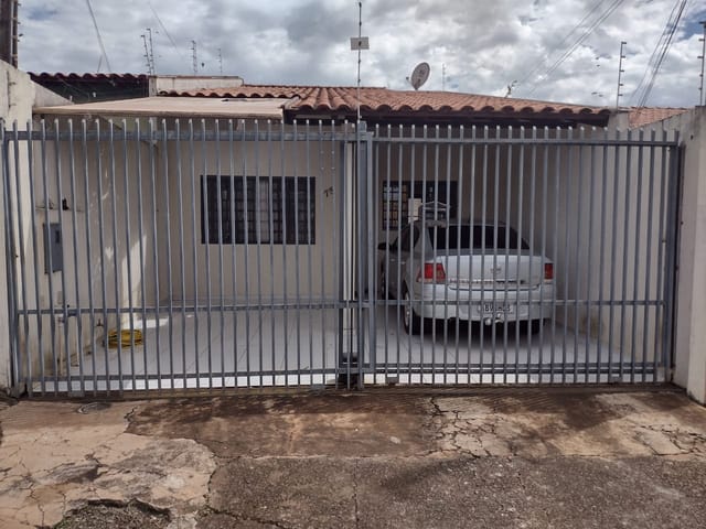 Foto do Casa - Casa à venda com 3 dormitórios (1 suíte)  -  Alto da Boa Vista, Londrina, PR | Premier Imóveis