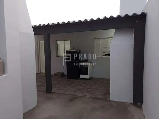 Casa com 246m² 4 quartos e 3 banheiros, à venda, no bairro Parque Guanabara em Rio Grande