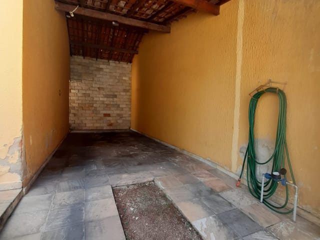 Casa 3 quartos e 3 banheiros, à venda, no bairro Planalto em Belo Horizonte