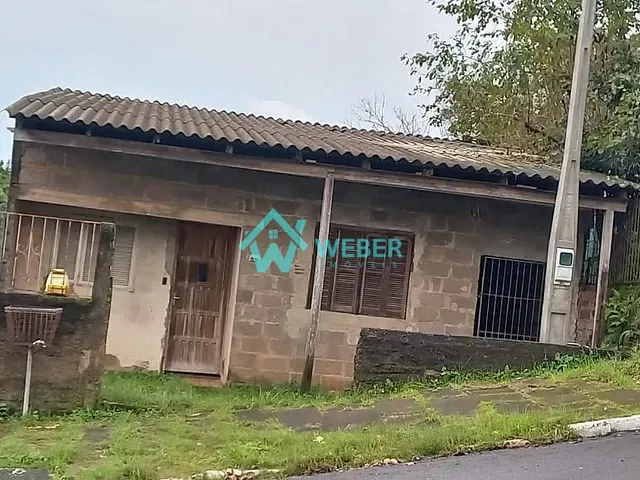 Casa 2 quartos e 1 banheiro, à venda, no bairro Rondônia em Novo Hamburgo