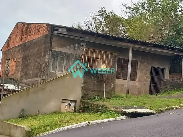 Casa 2 quartos e 1 banheiro, à venda, no bairro Rondônia em Novo Hamburgo