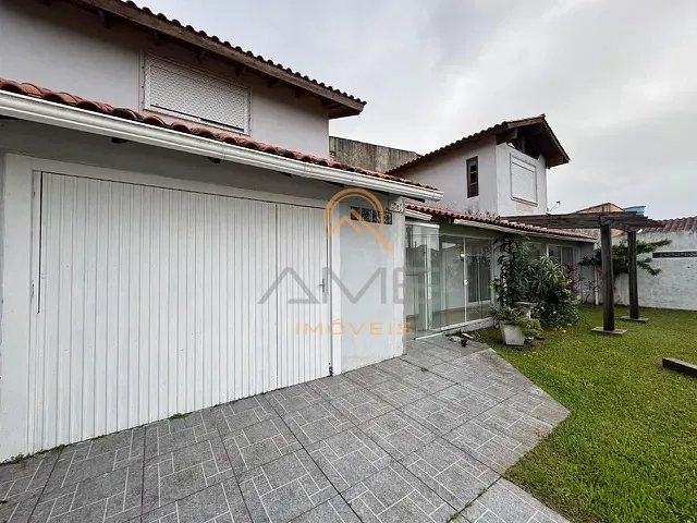 Casa com 465m² 2 quartos e 1 banheiro, à venda, no bairro Cassino em Rio Grande