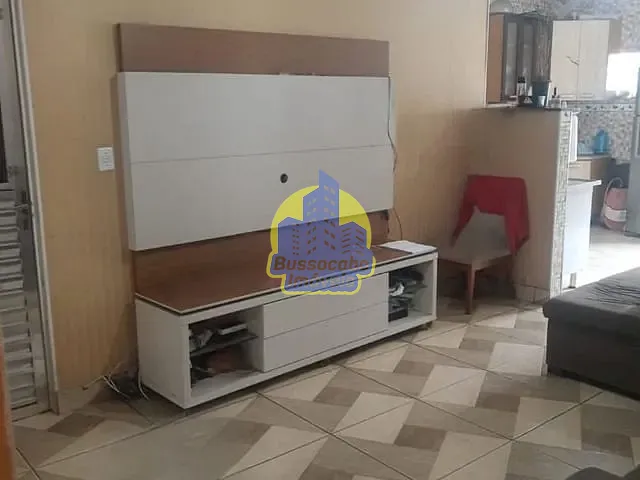 Casa com 40m² 2 quartos e 1 banheiro, para alugar, no bairro Bussocaba em Osasco