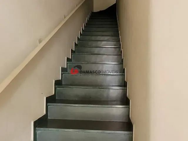 Casa com 388m² 3 quartos e 1 banheiro, à venda, no bairro Jardim em Santo André
