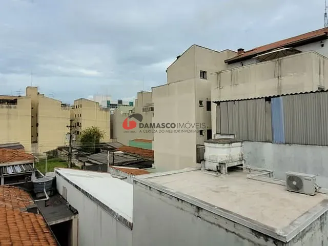 Casa com 388m² 3 quartos e 1 banheiro, à venda, no bairro Jardim em Santo André