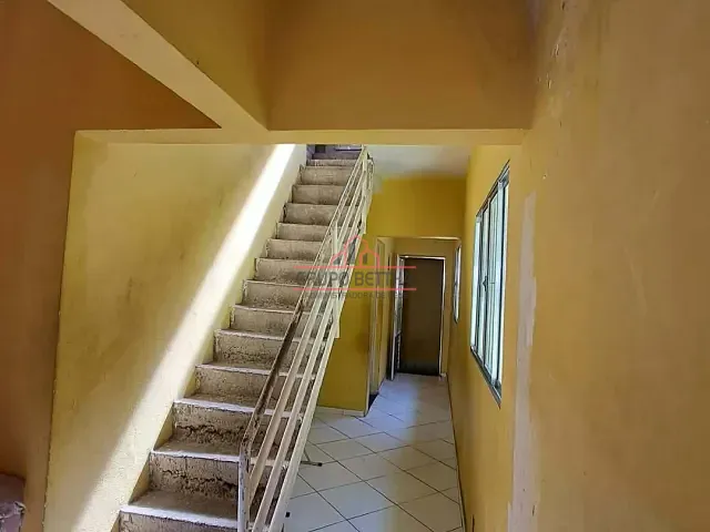 Casa com 330m² 6 quartos e 6 banheiros, à venda, no bairro Jardim Timbauhy/Aldeia em Barueri