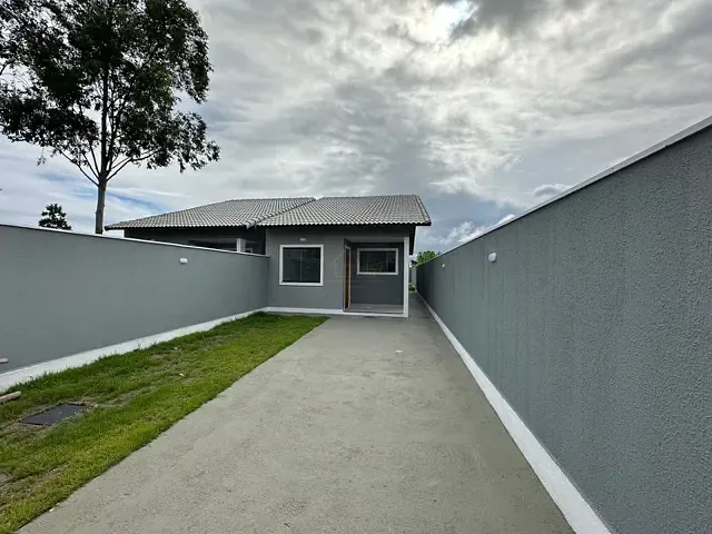 Casa com 80m² 2 quartos e 3 banheiros, à venda, no bairro jardim Atlântico Leste  em Maricá