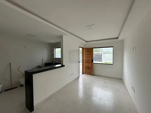 Casa com 80m² 2 quartos e 3 banheiros, à venda, no bairro jardim Atlântico Leste  em Maricá