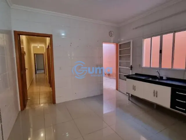 Casa 3 quartos e 2 banheiros, para alugar, no bairro Recanto Amapola em Bragança Paulista