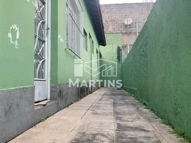 Casa 2 quartos e 1 banheiro, para alugar, no bairro Jardim Nadir em São Paulo