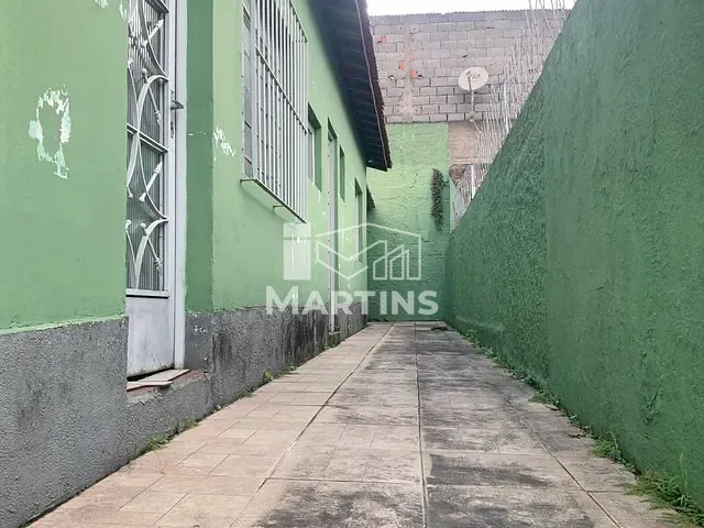 Casa 2 quartos e 1 banheiro, para alugar, no bairro Jardim Nadir em São Paulo