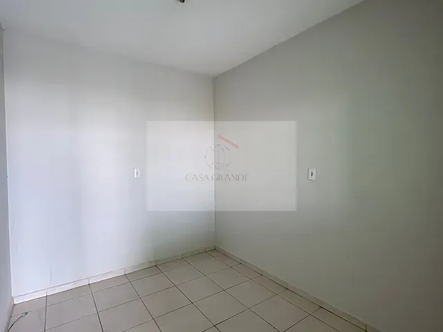Casa com 125m² 3 quartos e 2 banheiros, à venda, no bairro Jardim Primavera em Rolândia