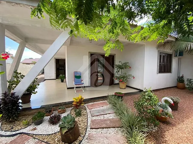 Casa com 150m² 3 quartos e 2 banheiros, à venda, no bairro Alesgut em Teutônia