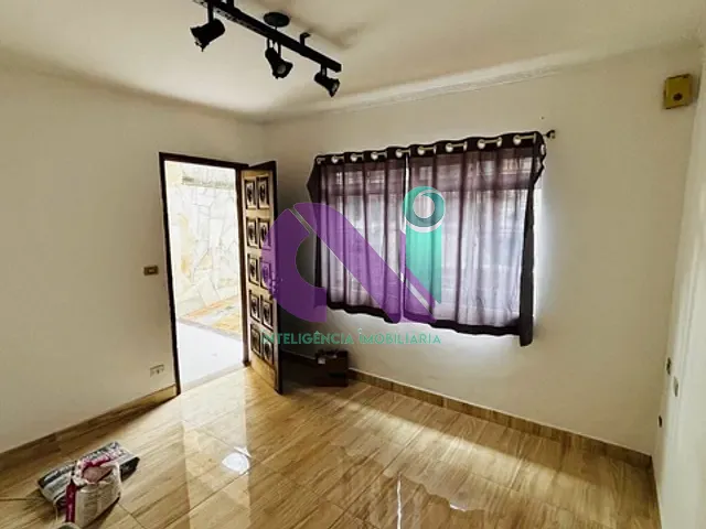 Casa 2 quartos e 1 banheiro, para alugar, no bairro Jardim das Flores em Osasco