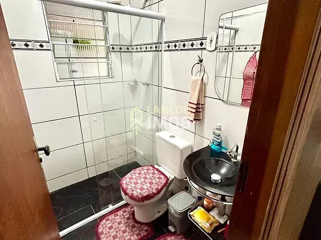 Casa 3 quartos e 1 banheiro, à venda, no bairro Parque Guarani em Várzea Paulista