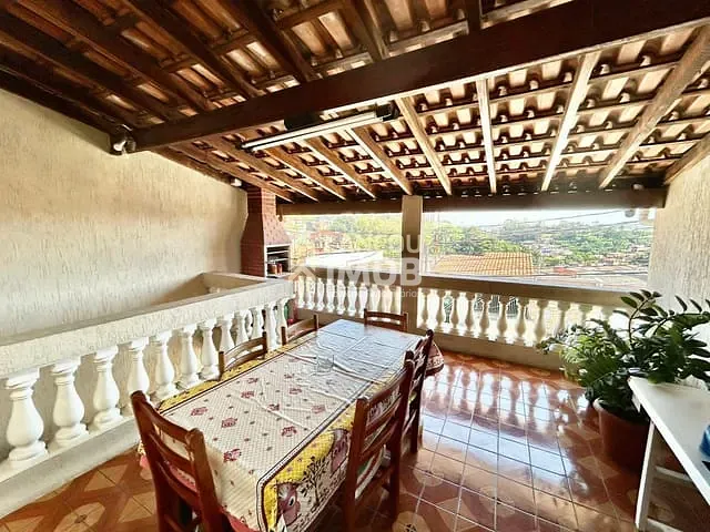 Casa 3 quartos e 1 banheiro, à venda, no bairro Parque Guarani em Várzea Paulista