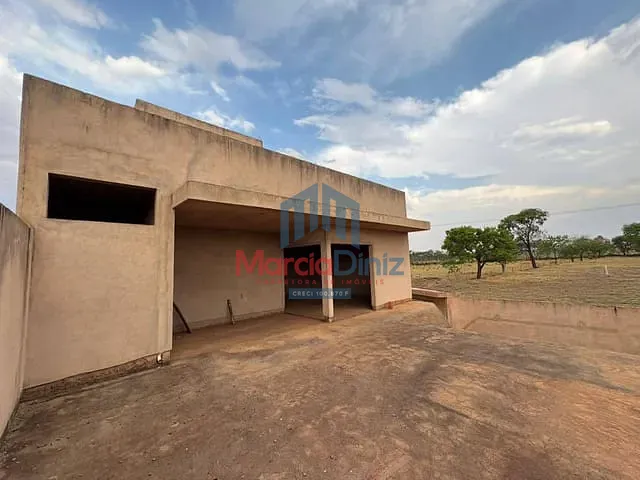 Casa 4 quartos e 2 banheiros, à venda, no bairro Parque Das Andorinhas em Ituverava