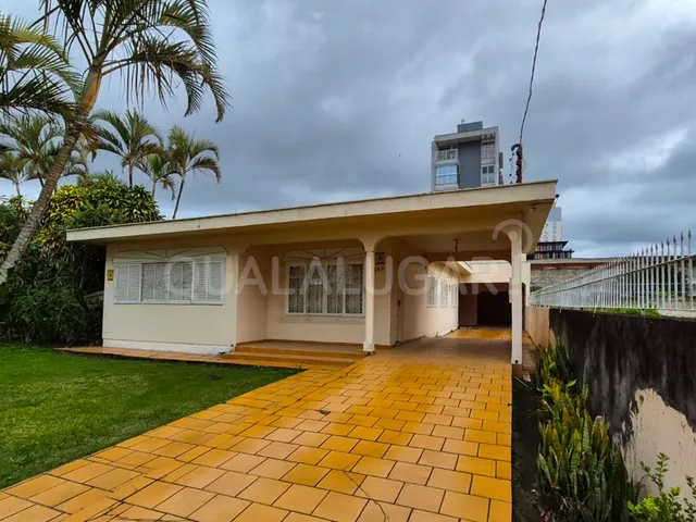Casa para alugar, no bairro Vila Moema em Tubarão