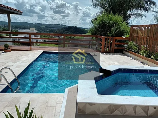 Casa com 1000m² 3 quartos e 5 banheiros, à venda, no bairro Santa Cândida em Vinhedo