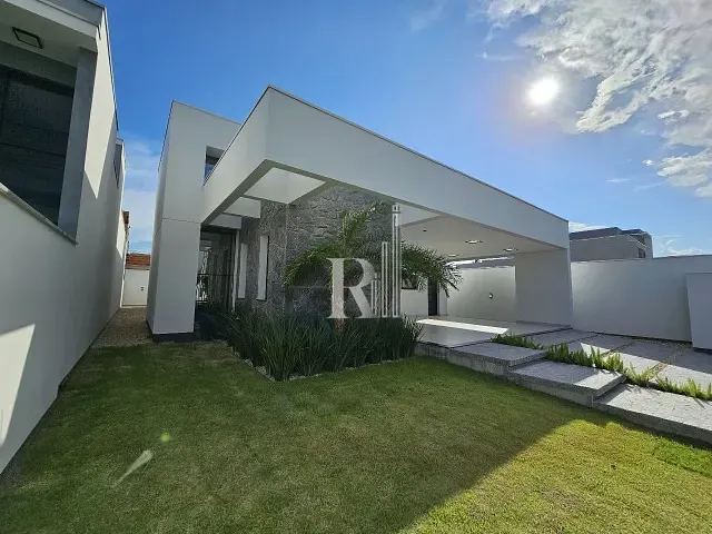 Casa com 361m² 4 quartos e 3 banheiros, à venda, no bairro Areias em Tijucas