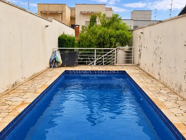 Casa 3 quartos e 3 banheiros, à venda, no bairro Vila Lavínia em Mogi das Cruzes