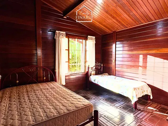 Casa 3 quartos e 4 banheiros, à venda, no bairro Vila Dom Pedro em Atibaia