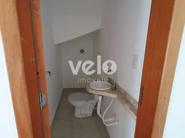 Casa com 185m² 3 quartos e 3 banheiros, à venda, no bairro Vila Areao em Taubaté