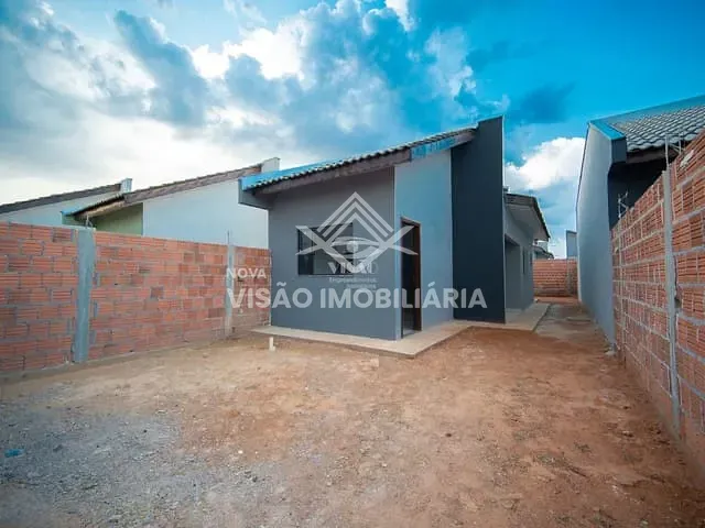 Casa 2 quartos e 1 banheiro, à venda, no bairro Jardim Sao Paulo em Sinop