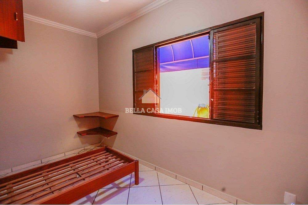 Casa à venda com 4 quartos, 192m² - Foto 26
