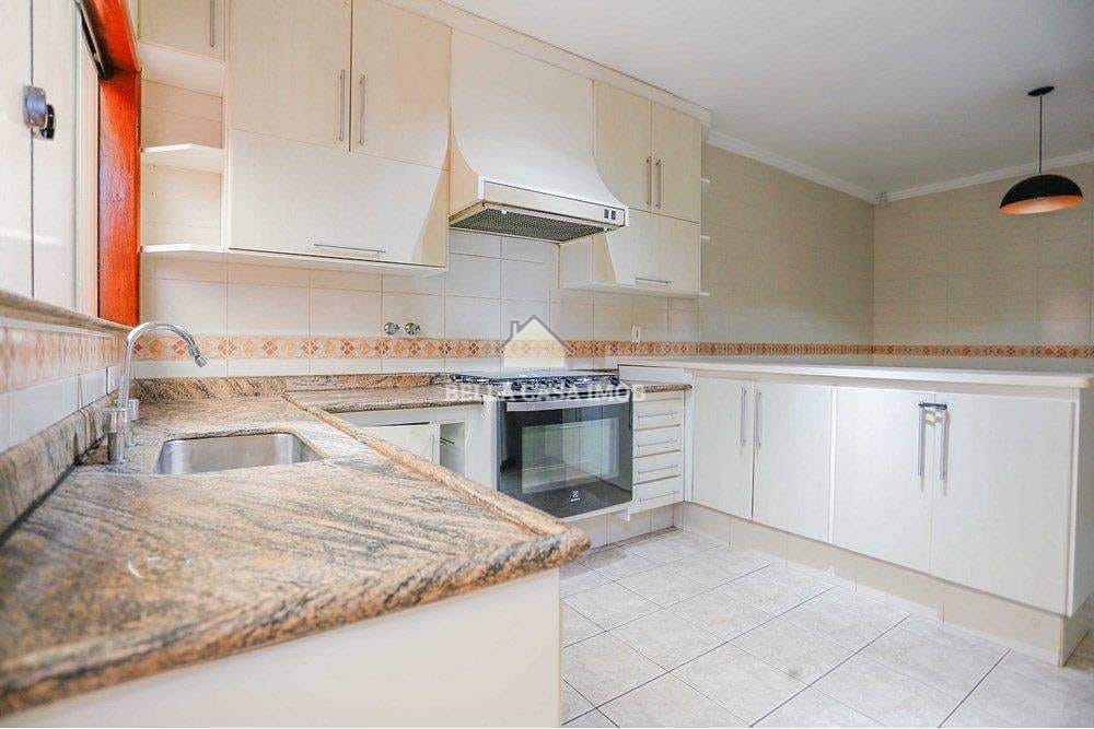 Casa à venda com 4 quartos, 192m² - Foto 12