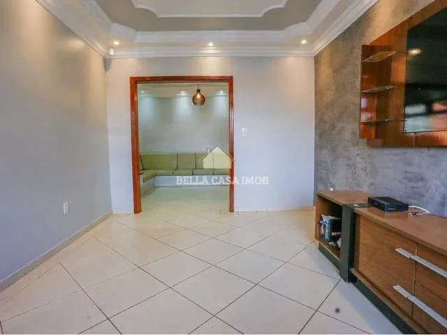 Casa com 250m² 4 quartos e 3 banheiros, à venda, no bairro Central Parque Sorocaba em Sorocaba
