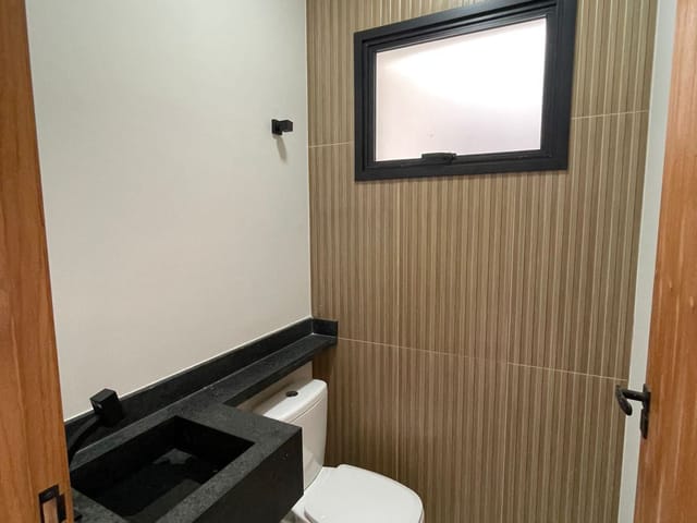 Casa com 150m² 3 quartos e 2 banheiros, à venda, no bairro Jardim Universo em Mogi das Cruzes