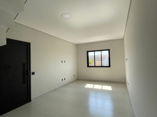 Casa com 150m² 3 quartos e 2 banheiros, à venda, no bairro Jardim Universo em Mogi das Cruzes