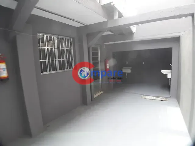 Casa com 60m² 2 quartos e 1 banheiro, para alugar, no bairro Jardim Paraíso em Guarulhos