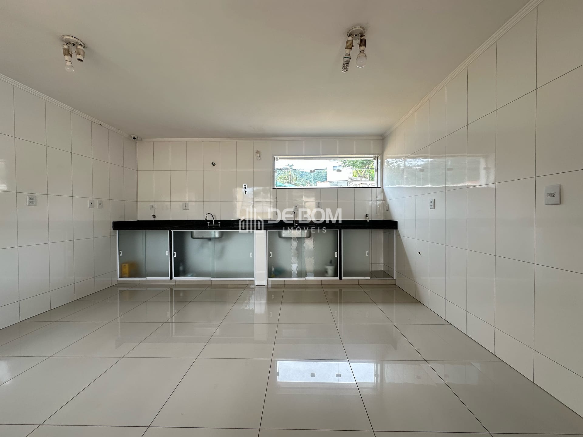 Casa, 1 quarto, 437 m² - Foto 28