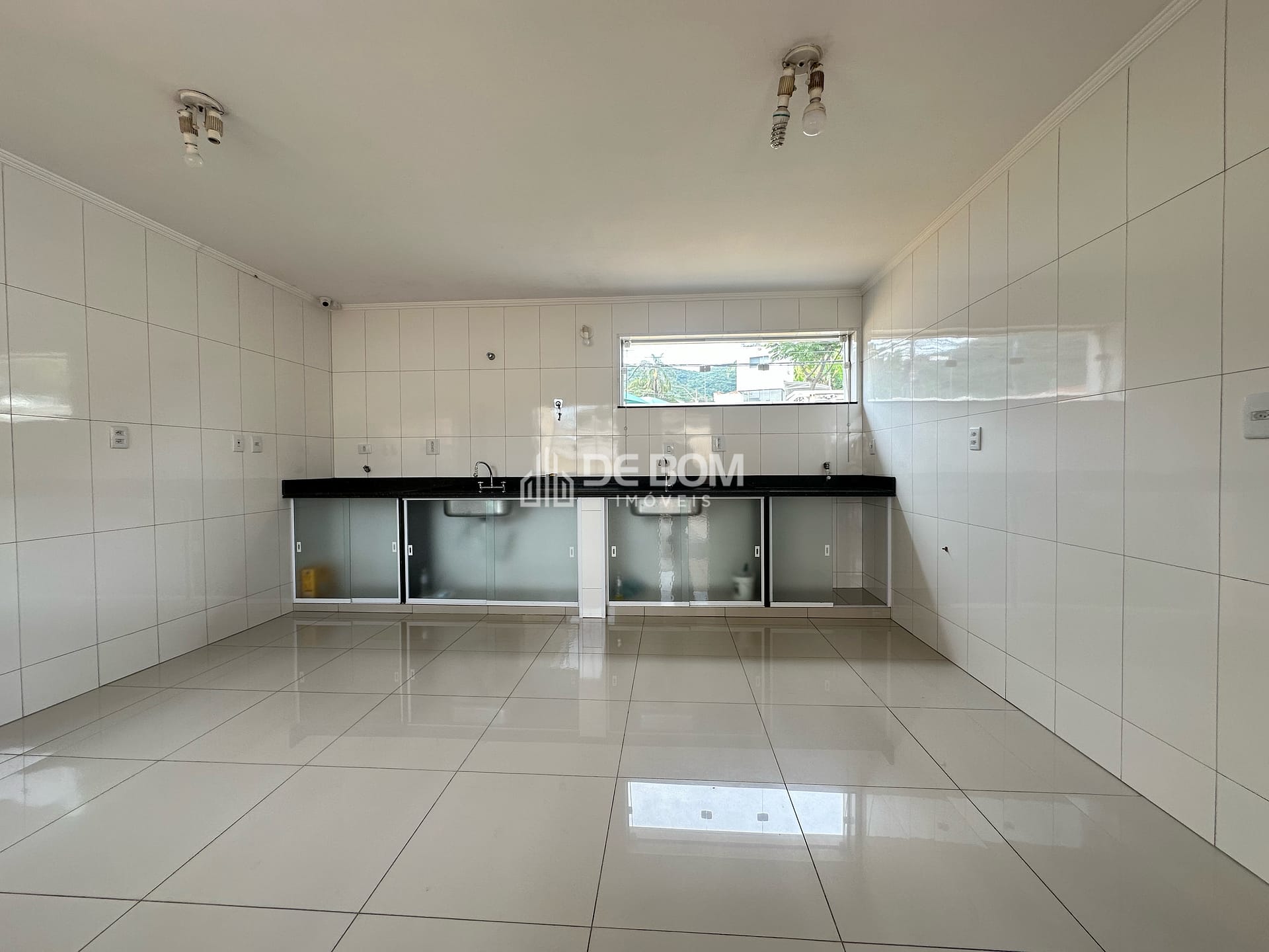 Casa, 1 quarto, 437 m² - Foto 23