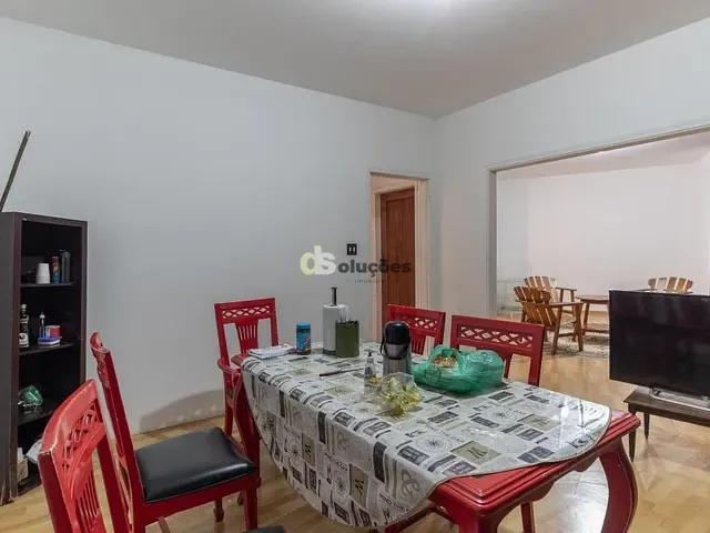 Casa à venda ou para alugar, no bairro Pinheiros em São Paulo