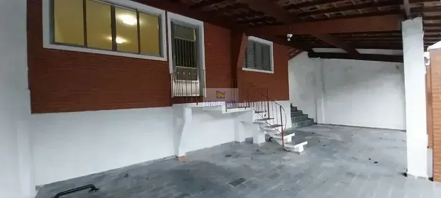 Casa, 3 quartos, 162 m² - Foto 1