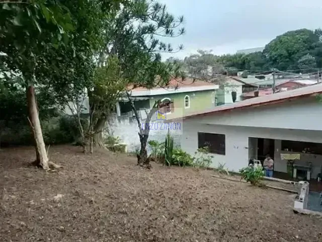 Casa 3 quartos e 2 banheiros, para alugar, no bairro Planalto em São Bernardo do Campo