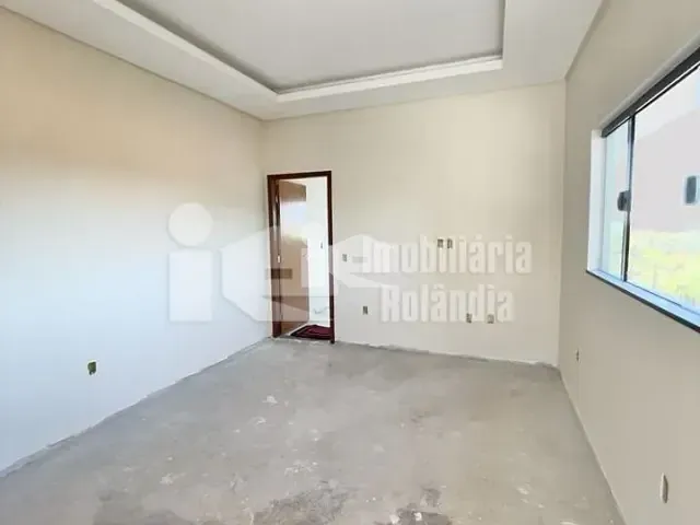 Casa com 380m² 3 quartos e 3 banheiros, à venda, no bairro Jd Roland em Rolândia