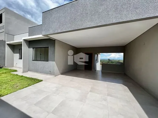 Casa com 380m² 3 quartos e 3 banheiros, à venda, no bairro Jd Roland em Rolândia