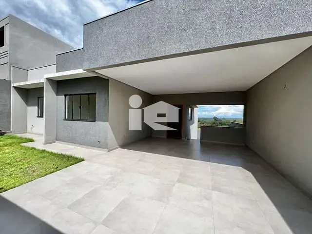 Casa com 380m² 3 quartos e 3 banheiros, à venda, no bairro Jd Roland em Rolândia