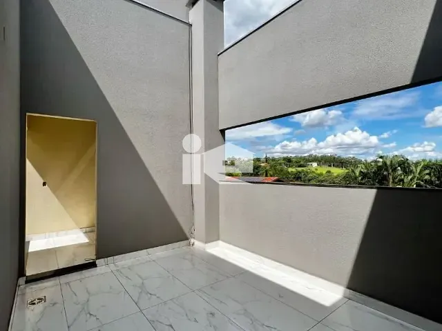 Casa com 380m² 3 quartos e 3 banheiros, à venda, no bairro Jd Roland em Rolândia